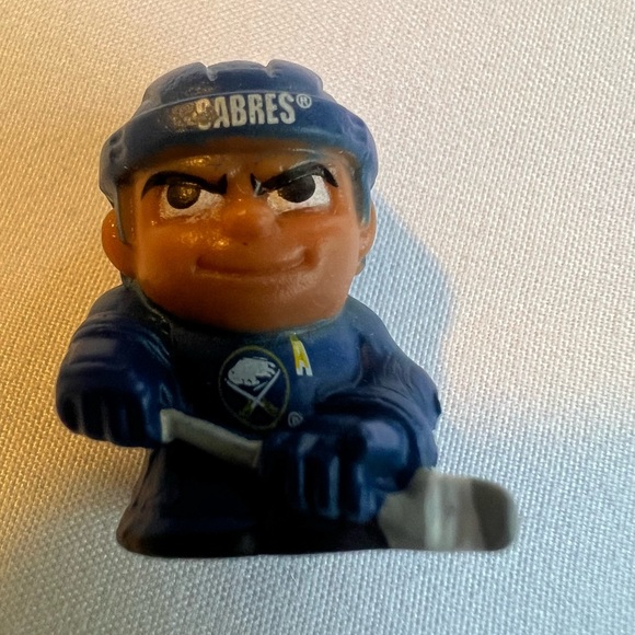 NHL Sabres Dahlin Teenymate - Picture 1 of 2